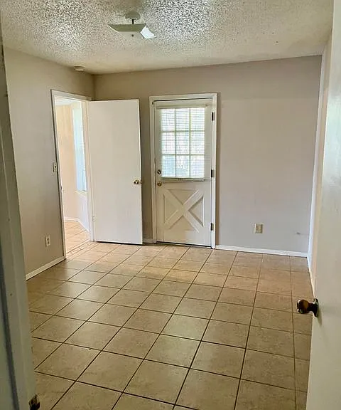 2918 E Glen Dr #B — Photo 7