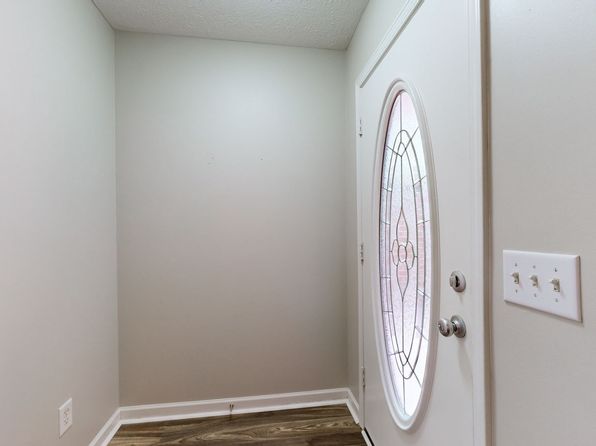 816 Lock 4 Rd UNIT 202, Gallatin, TN 37066