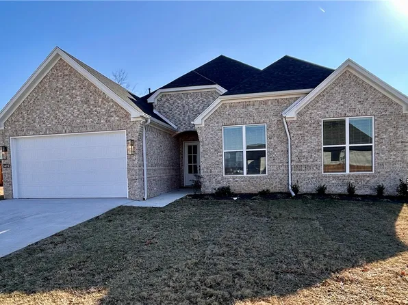 3475 E Greystone Dr, Springdale, AR 72764