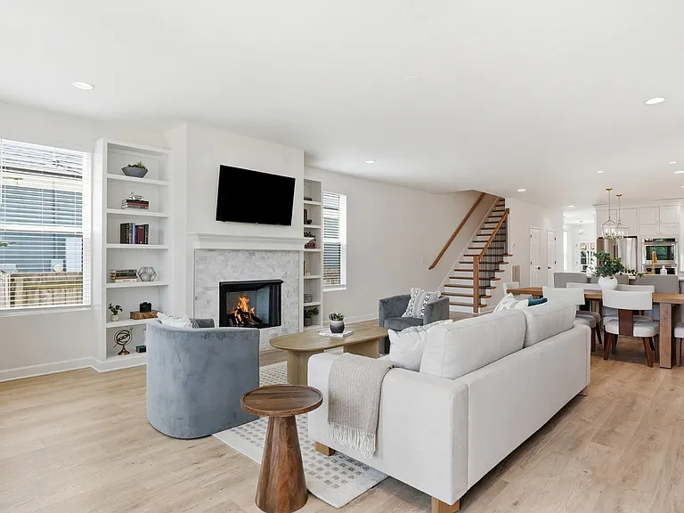 1018 Jackson St — Photo 4