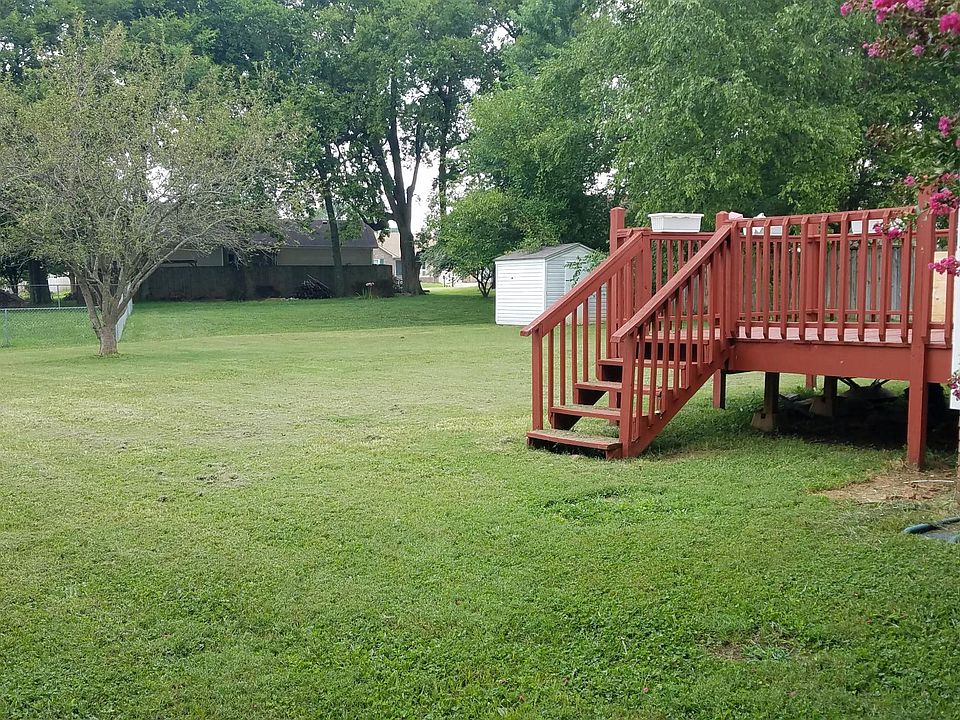 2nd image of 1220 Marla Dr