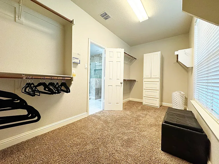 14587 Kelmscot Dr — Photo 43