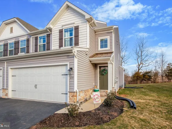 214 Hayward St, Pottstown, PA 19464
