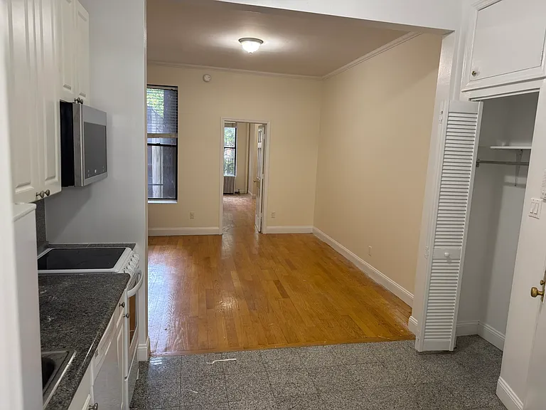 70 W 106th St #1E — Photo 1