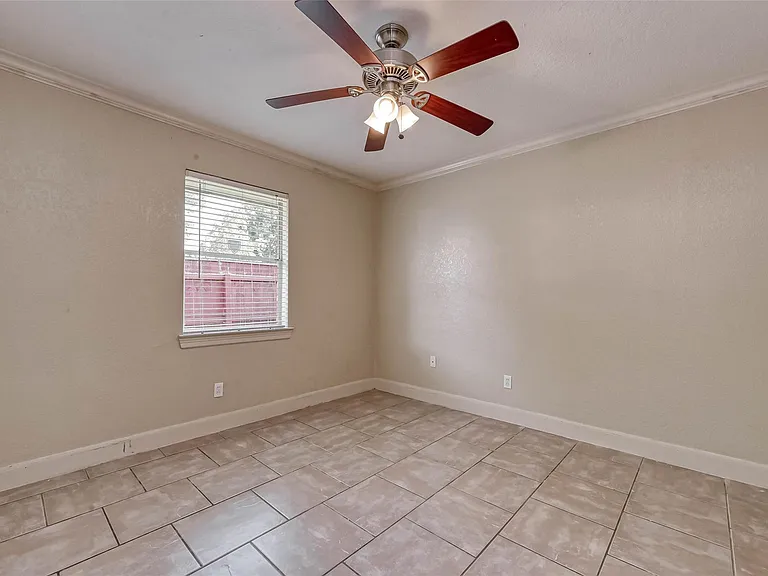 4126 Brookston St — Photo 20