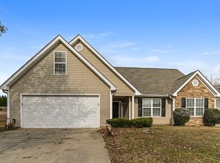 303 Vineyard Ridge Ln, Griffin, GA 30223