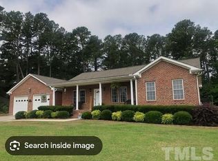 205 Banner Ln, Benson, NC 27504