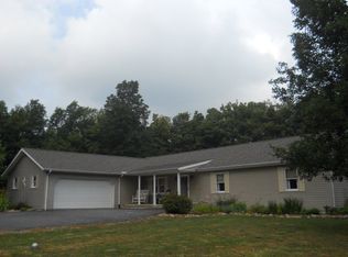 1235 Simmons Rd, Frankfort, OH 45628