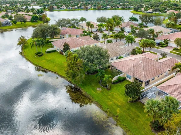 2068 Guadeloupe Drive, Wellington, FL 33414