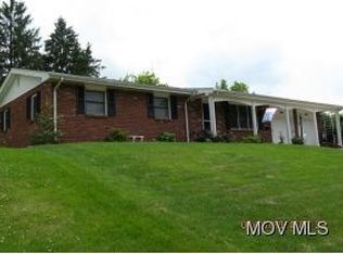 113 Coventry Rd, Marietta, OH 45750