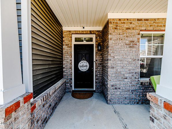 103 Courtyard Circle, Aberdeen, NC 28315
