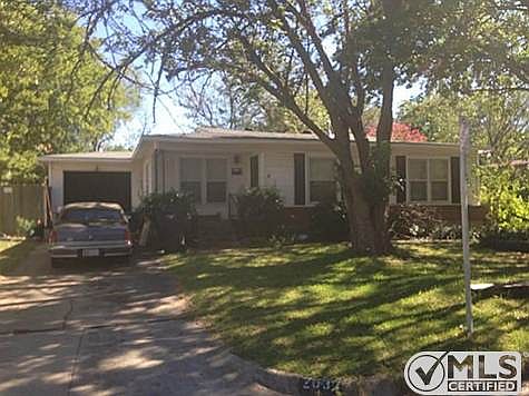 2nd image of 2037 Grandview Dr