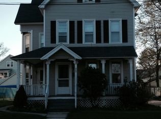 20 Locust Ave #1, Danbury, CT 06810