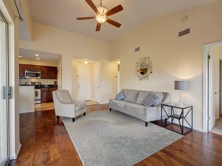 6000 Shepherd Mountain Cv #1212 — Photo 3