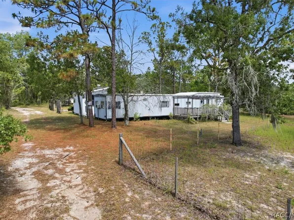 4675 W Roses Ct, Homosassa, FL 34446