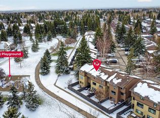 2300 Oakmoor Dr SW #57, Calgary, AB T2V 4N7