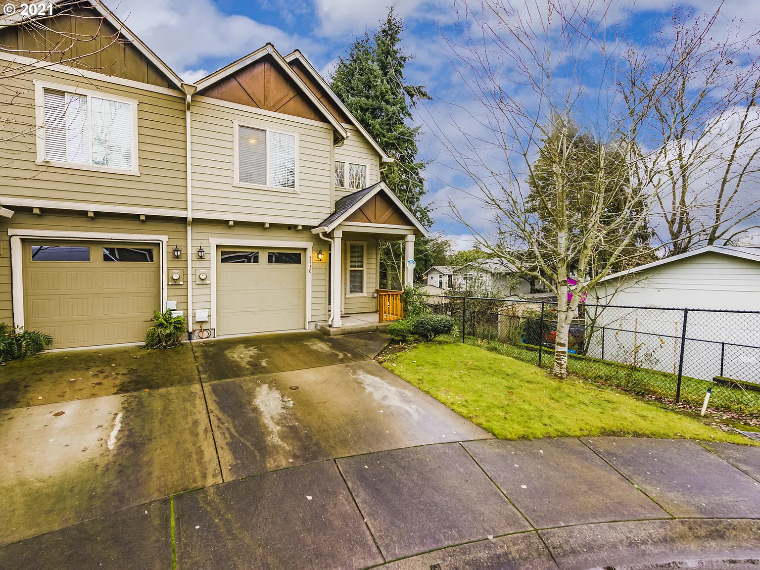 5710 NE 67th Ct photo 1