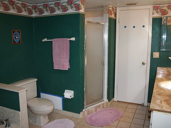 3rd image of 8213 Granada Blvd
