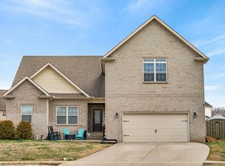 163 Gabriella Ct, Pleasant View, TN 37146