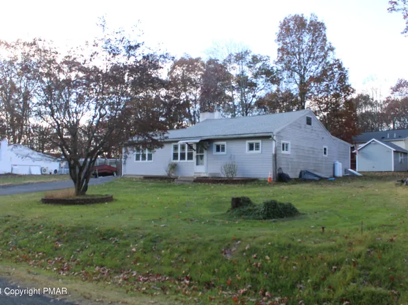 253 Shawnee Dr, East Stroudsburg, PA 18302