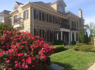 18342 Fairway Oaks Sq, Leesburg, VA 20176