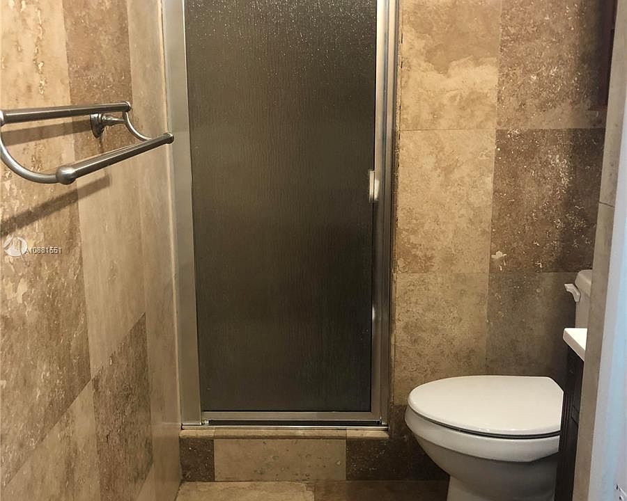 1st image of 524 Washington Ave APT 309