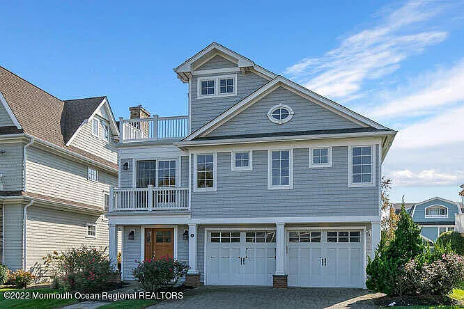 5 bed, 3.5 bath, 4021 sqft, $78,000 — Photo 2
