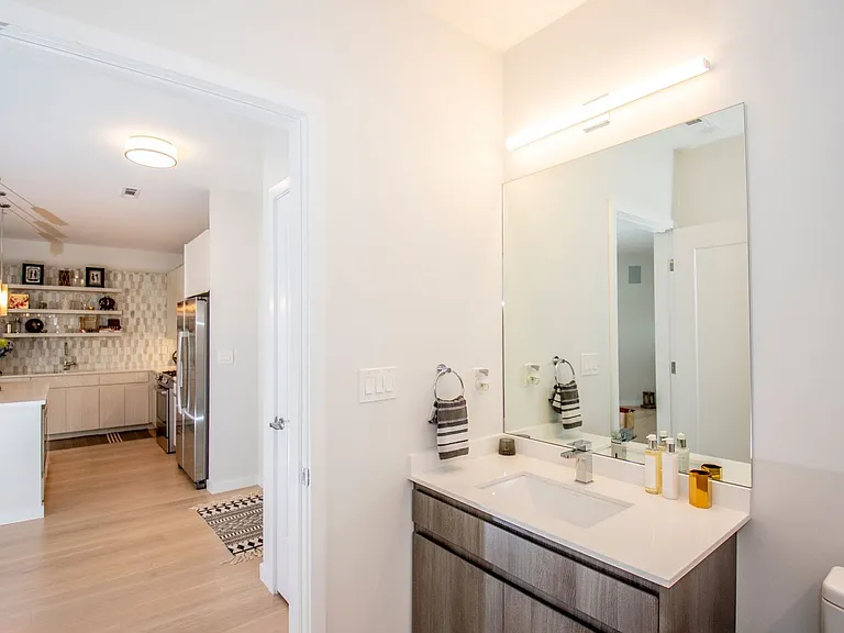 45 W 3rd St #323 — Photo 9