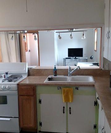 4th image of 1041 N 4th Ave