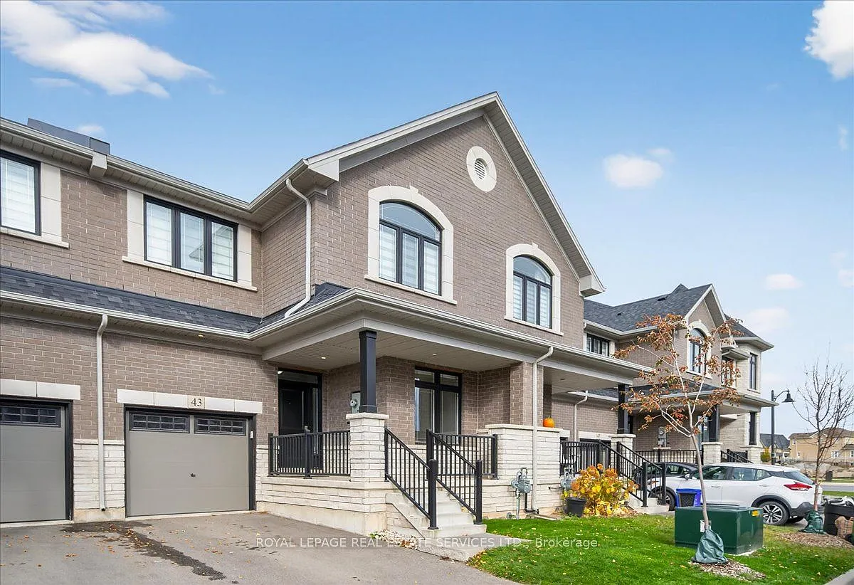 4 bed, $3,700 — Photo 2