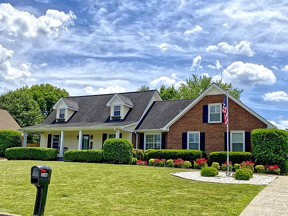 2nd image of 3106 Clydesdale Dr