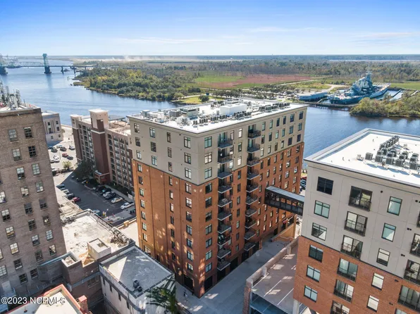 240 N Water Street #855, Wilmington, NC 28401