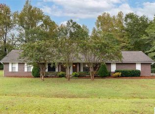 1004 Wood Duck Rd, Clanton, AL 35045