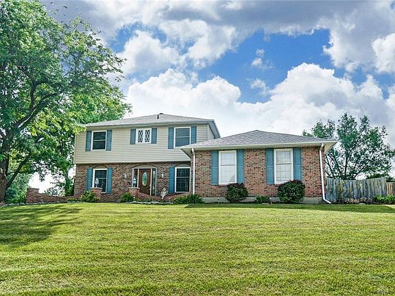 3rd image of 1813 Galway Cir