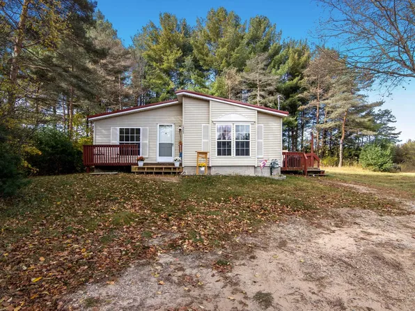 10463 N M 37 Hwy, Buckley, MI 49620