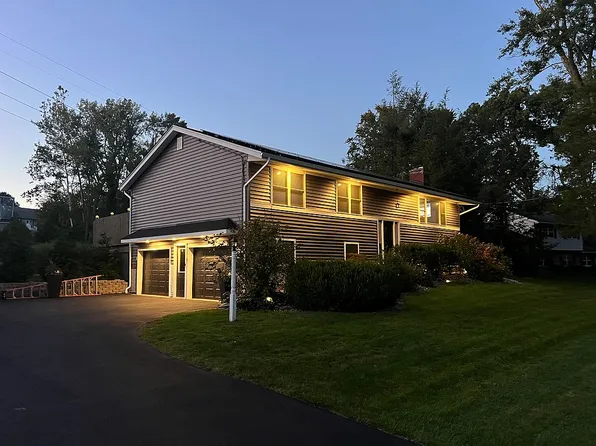 212 Ridgewood Ave, Hurley, NY 12443