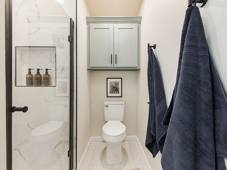 3005 Berkshire Way — Photo 23