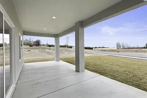 706 Mara Loop — Photo 35