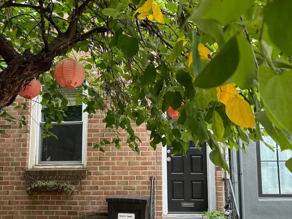 434 Catharine St, Philadelphia, PA 19147