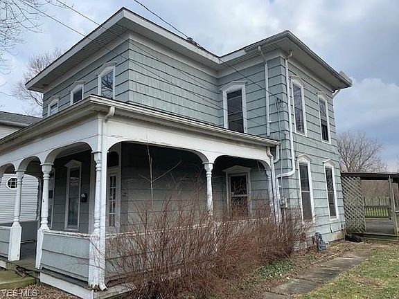 2nd image of 117 E Main St