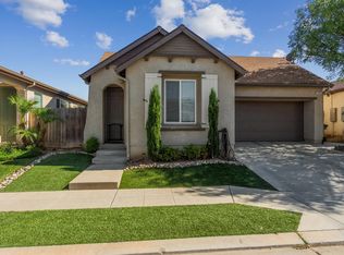 7403 E Robinson Ave, Fresno, CA