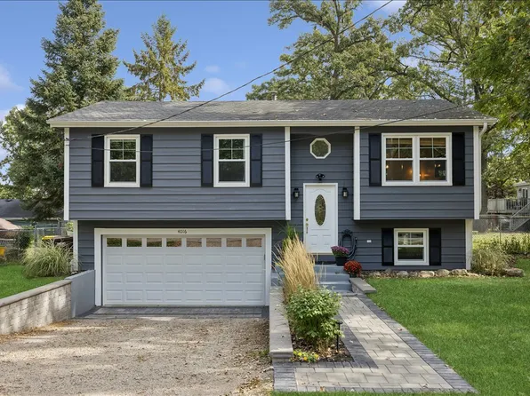 4016 Burton Trl, Crystal Lake, IL 60014