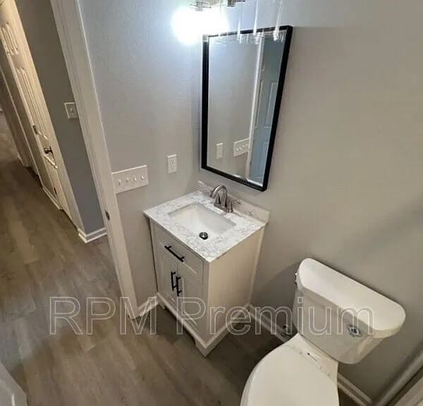 8803 Orleans Dr — Photo 23