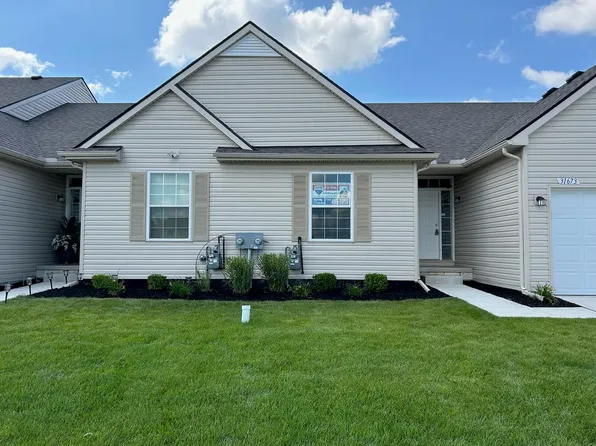 31673 Augusta Dr #65, Romulus, MI 48174