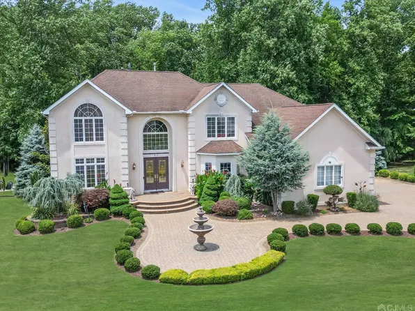 23 Telluride Ave, Old Bridge, NJ 08857