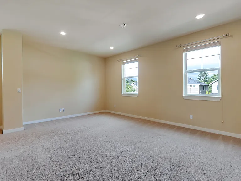 1418 34th St SE — Photo 20