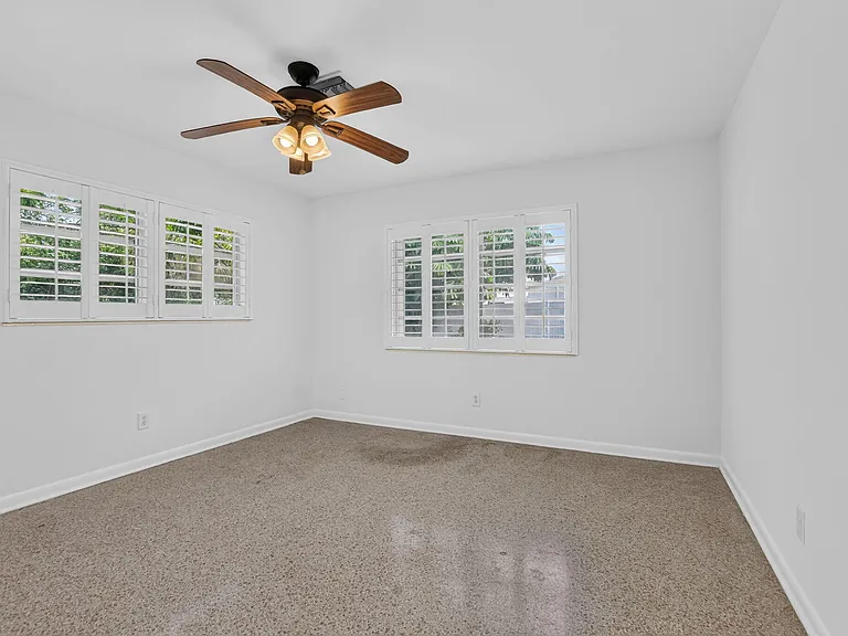 3398 NE 5th Ave — Photo 20