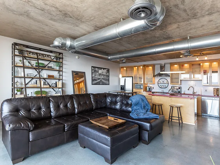 207 W Clarendon Ave #20D — Photo 16