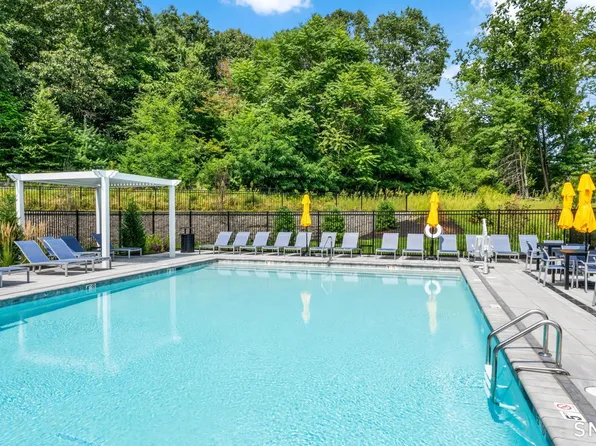 13 Holly Ridge Ridge Lot #2, Danbury, CT 06810