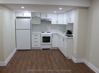323 Falling Green Cres #B, Kitchener, ON N2R 0G4